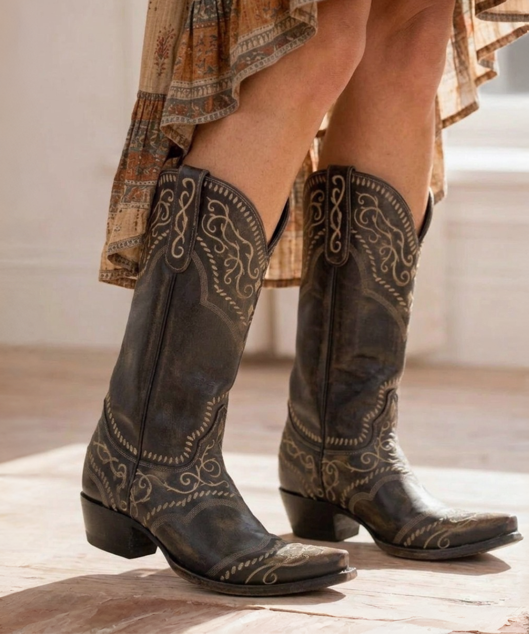 YL 161-8 Yippee Ki Yay by Old Gringo Ladies Sintra Rustic Beige