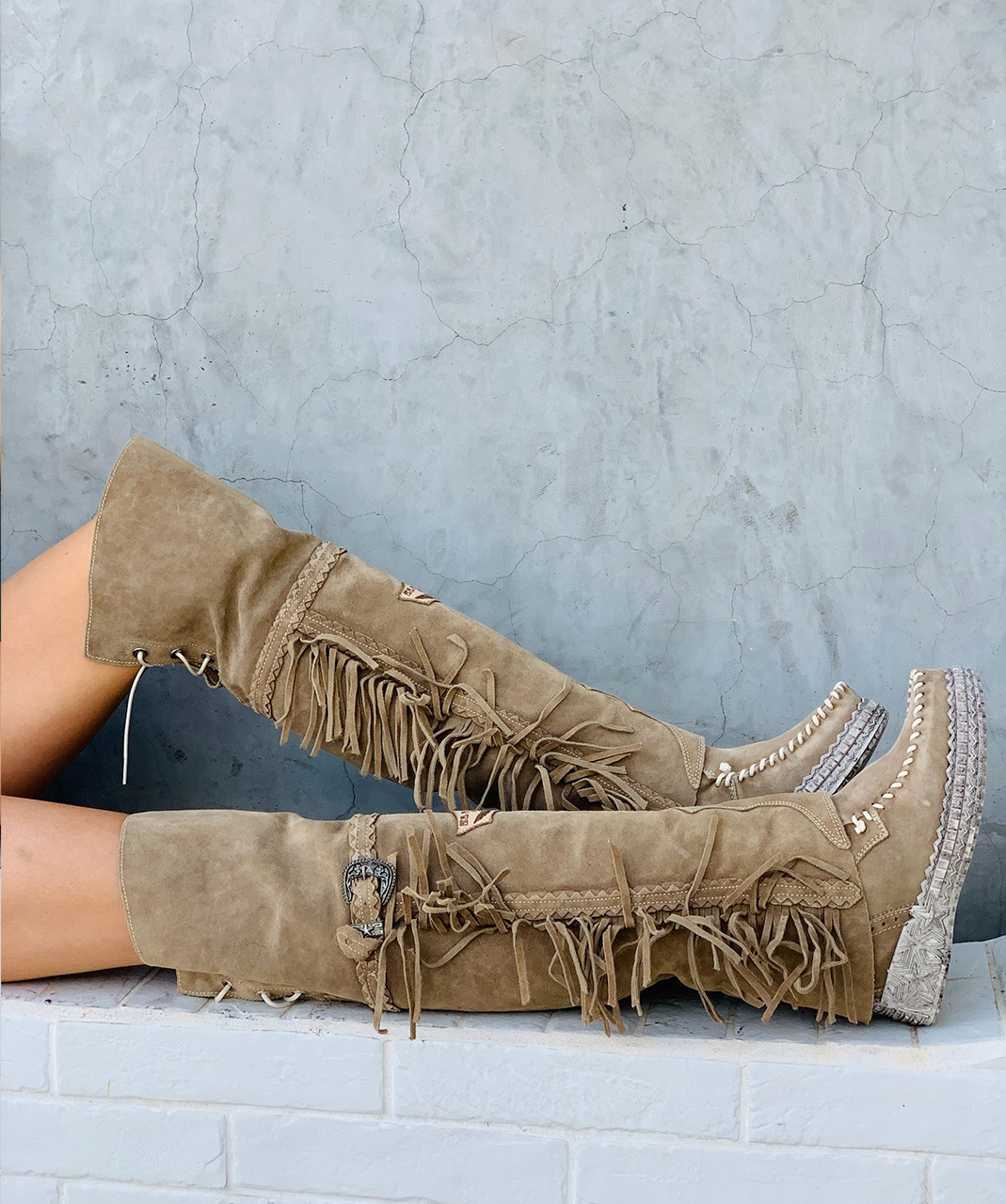 EL VAQUERO Coleen Silverstone Corda Wedge Moccasin Boots - BootJunky.com