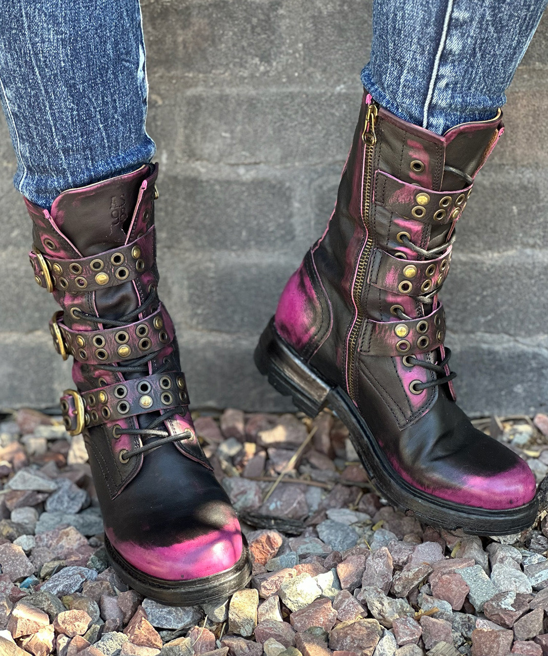 A.S.98 ARCHIE FUCHSIA BRUSH OFF RIVETED BUCKLED ITALIAN LEATHER