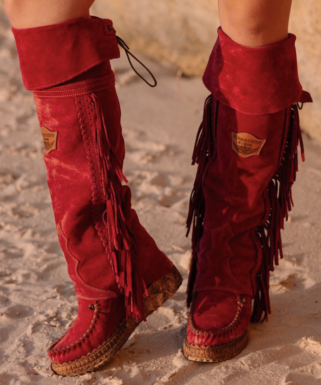 EL VAQUERO Coleen Silverstone Scarlet Wedge Moccasin Boots