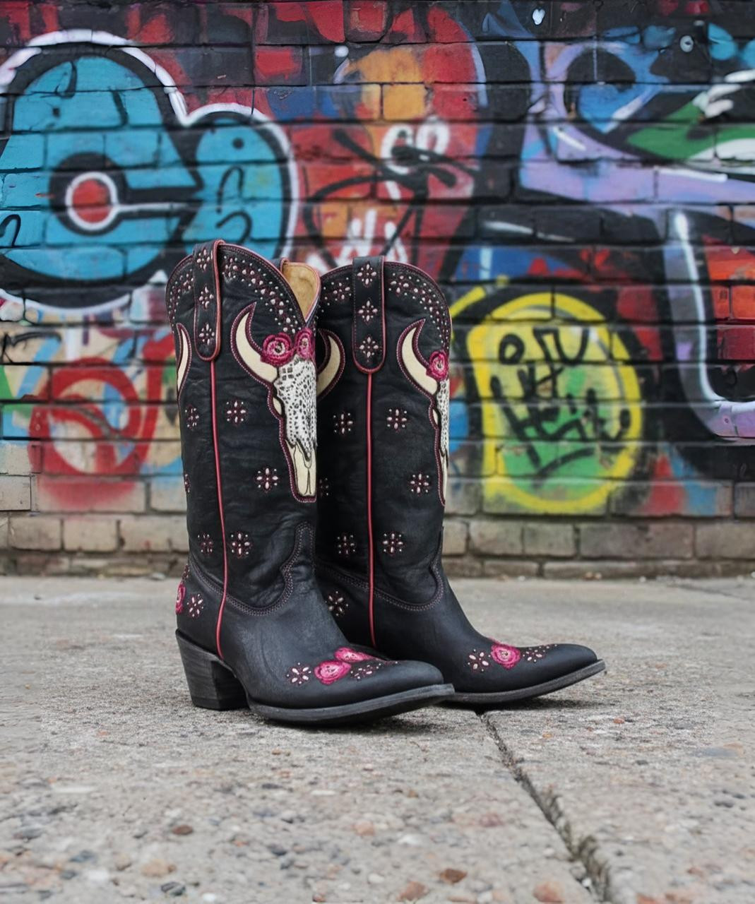 L3746-5 OLD GRINGO SALMA BLACK MAGENTA 13