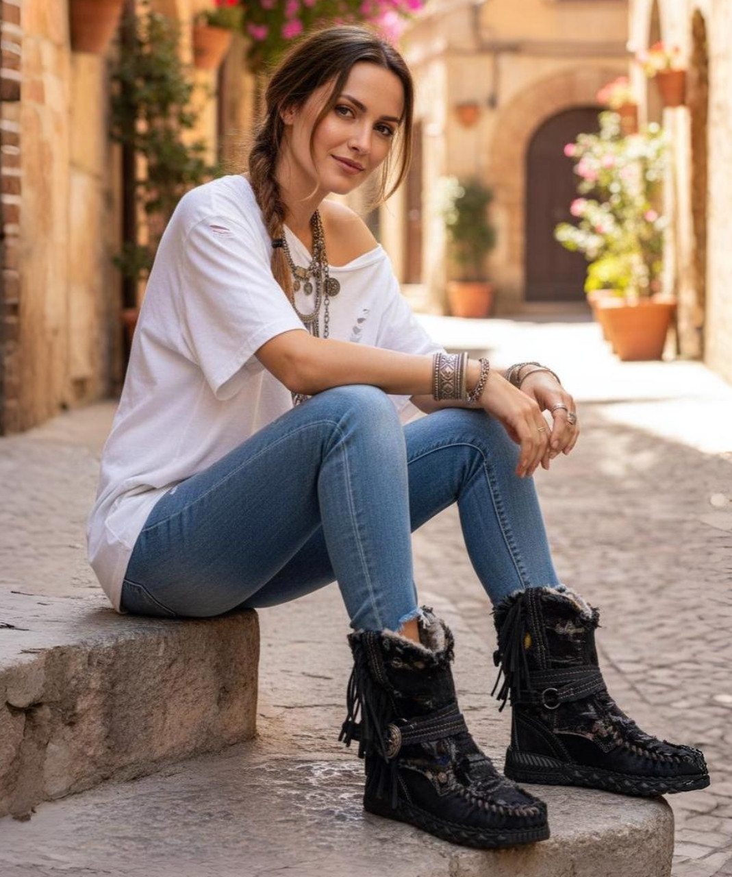 EL VAQUERO Arya Limited Black Canvas Wedge Moccasin Boots