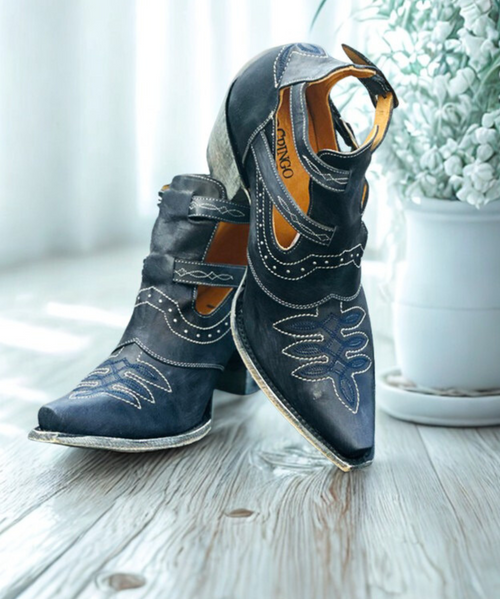 WHAT HAPPENS WHEN YOUR MOST COMFORTABLE PAIR OF OLD GRINGO COWGIRL BOOTS MEET YOUR MOST COMFORTABLE PAIR OF SHOE?  YOU'LL END UP WITH THE OLD GRINGO "JOY"

MADE TO ALL THE STANDARDS YOU'VE COME TO EXPECT FROM OLD GRINGO.  DON'T MISS THIS CHANCE TO OWN YOUR "JOY".

TOE:  SINTINO 4

HEEL: SINTINO

ALL LEATHER

COLOR:  BLUE