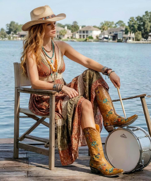 Old Gringo – Jasmine Boots

The Jasmine Boots by Old Gringo are a perfect choice for just about any occasion. Handcrafted from genuine leather, this beautiful western boot features colorful floral hand-stitching that adds a vibrant, feminine touch to a timeless silhouette.

Designed with a sleek 4L snip toe and a comfortable 9964 western heel, the Jasmine boots are effortlessly wearable from day to night. Pair them with your favorite skinnies for a casual look or style them with a dress for a fun night out—they’re as versatile as they are eye-catching.

Details:

Brand: Old Gringo

Colorful floral hand-stitched design

Toe: Snip Toe (4L)

Heel: 9964 Western Heel

Shaft Height: 13"

Shaft Circumference: 14"

Genuine leather

Handcrafted leather

A classic western favorite with a pop of color—made to be worn everywhere.