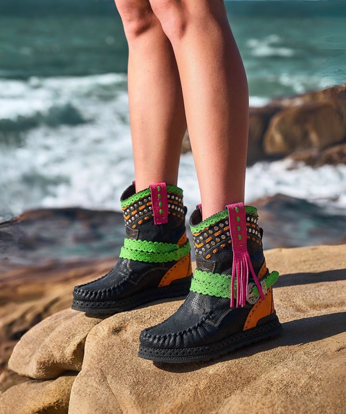 Our Vision moccasin-style boot features a plain over-the-knee bootleg, 2 3/4" hidden wedge, a cool ankle strap and the typical thick handmade stitching on the instep, distinctive feature of El Vaquero brand. Its simplicity gives the Vision boot a timeless elegance. Finished with the renowned Silverstone wash, a milestone of El Vaquero brand, that enhances every shade of leather, showcasing the most intense colors and making each boot unique in its kind.

Hidden wedge 2 3/4"
Vintage Treatment
100% Calf suede
Handmade Stitching
Hand-inserted details
Metal details 100% nickel-free
Rubber sole
Made in Italy