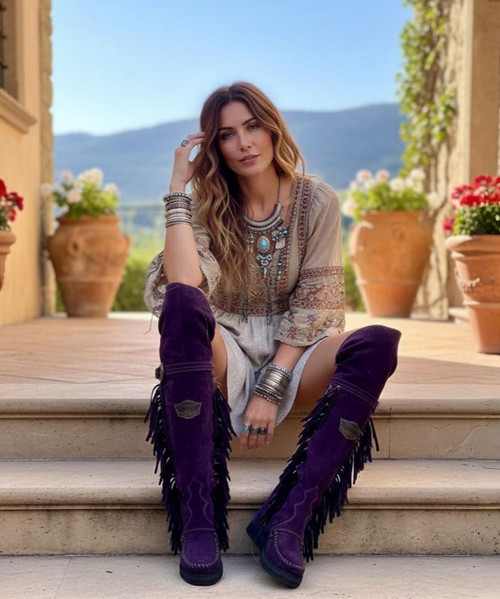 El Vaquero – Coleen Boot

The Icon, Reimagined.

A true staple in the wardrobe of every El Vaquero devotee, the Coleen boot is the embodiment of the brand’s free-spirited heritage and artisanal mastery. With its striking over-the-knee silhouette, signature double-layered construction, and intricate handcrafted details, Coleen is both timeless and bold.

This boot features handmade stitching, cascading fringe detailing, and an elegant lace-up back for a customized fit and dramatic flair. Crafted from 100% premium calf leather and treated with El Vaquero’s renowned Silverstone vintage wash, each pair boasts rich, intense color variations—making every boot entirely unique.

Details:

7 cm hidden wedge for subtle height and day-long comfort

Signature Silverstone vintage treatment for unique color depth

100% calf leather – soft, structured, and made to age beautifully

Handmade stitching and hand-inserted accents throughout

Nickel-free metal hardware for skin-safe wear

Rubber sole for grip and flexibility

Proudly made in Italy