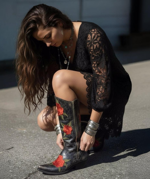 L 798-2 OLD GRINGO PATSY RAZZ VESUVIO BLACK RED FLORAL EMBROIDERED