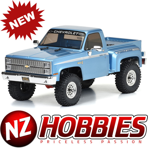 Axial AXI03029 SCX10 III Base Camp Proline 82 Chevy K10 LE RTR
