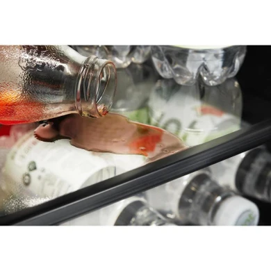 Whirlpool® 24-inch Wide Undercounter Beverage Center - 5.2 cu. ft. WUB50X24HV