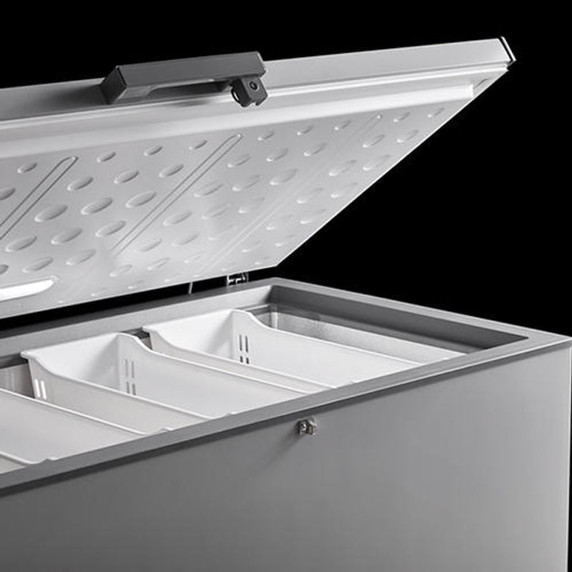 Maytag® 16 Cu. Ft. Garage Ready Chest Freezer with Freezer-to-Fridge Convertibility MZCC4316TG
