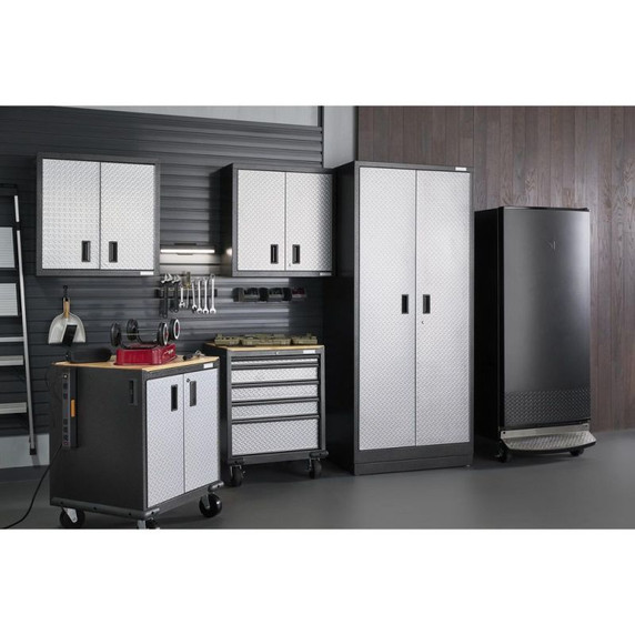 Gladiator® 17.8 Cu. Ft. (0.50 m³) All Refrigerator GARF30FDGB