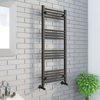 Orca Black Straight Ladder Rail - 1200 x 500mm