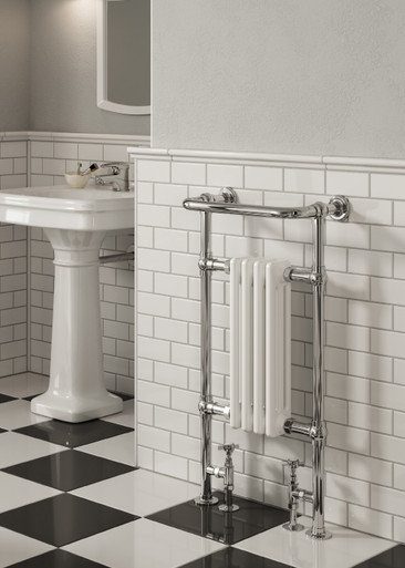 Reina Alicia - Chrome Traditional Towel Rail - 952mm x 479mm