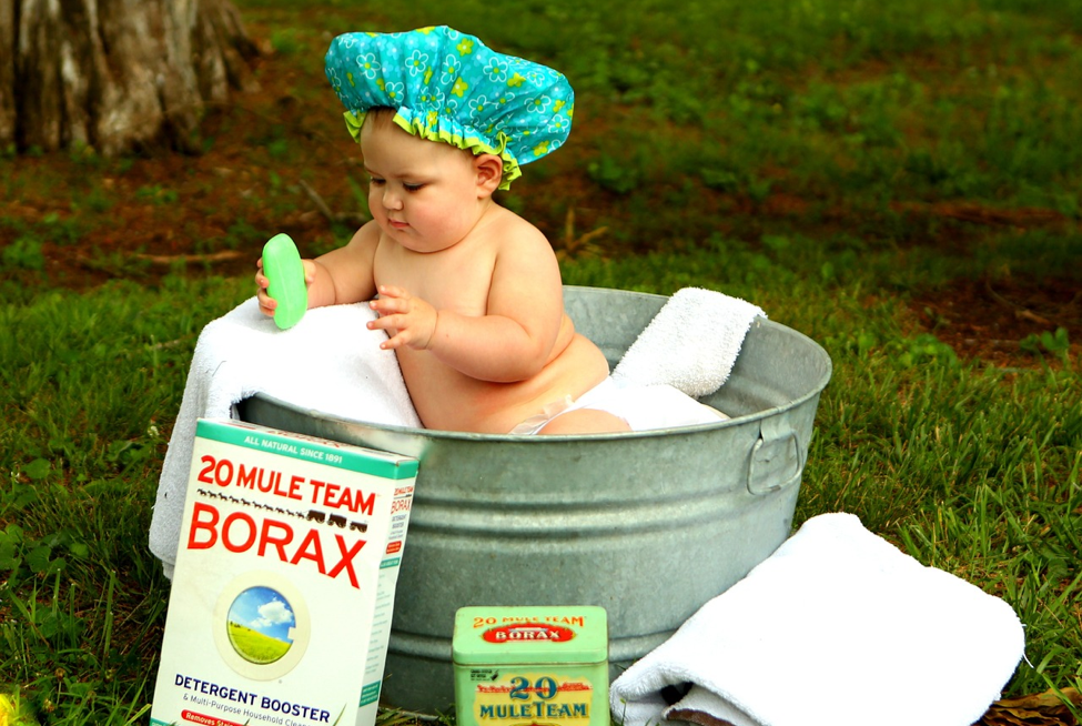 5 Dangerous Ingredients Found in NonOrganic Baby Brands