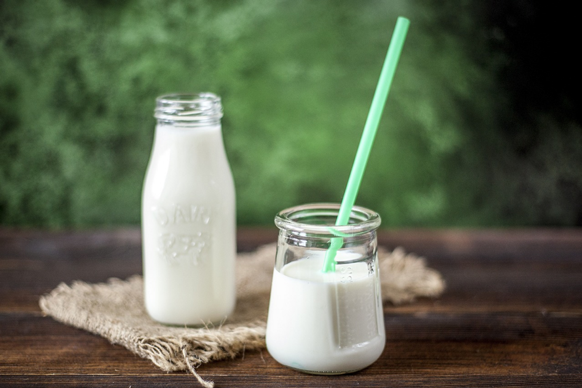 5 Dairy-Free Ingredient Substitutes for People with Dairy Allergies