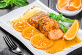 [Recipe] Salmon Fillets with Orange-Basil Sauce