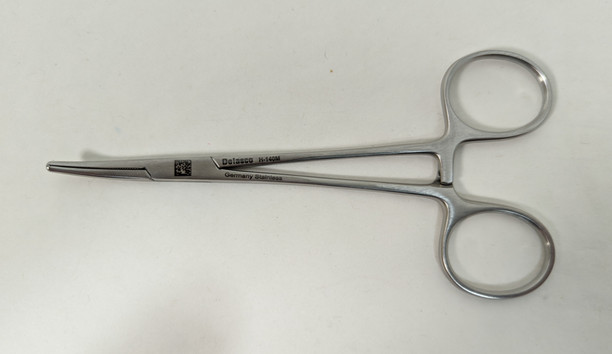 Delasco H-140M Dextra Halsted Mosquito Hemostat 5", Curved, Serrated