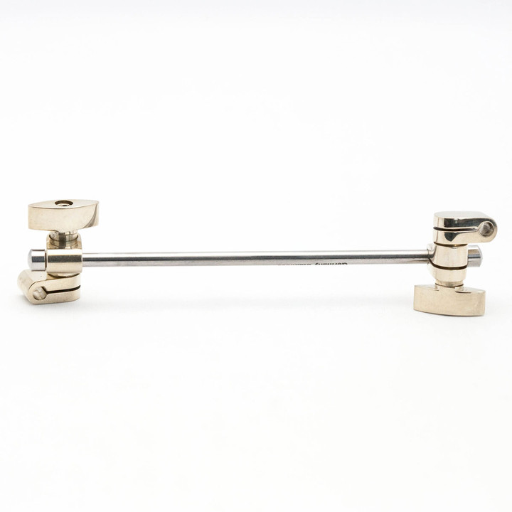 Double Round Bar, 2 Swivels