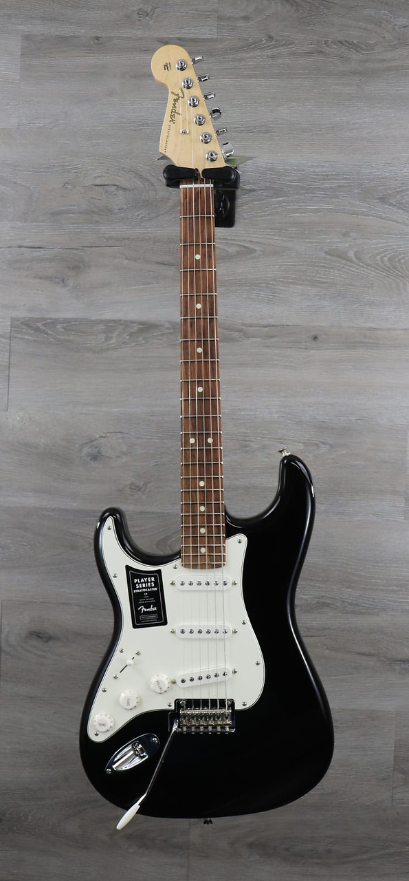 Fender Player Stratocaster Left-Handed with Pau Ferro Fretboard Black