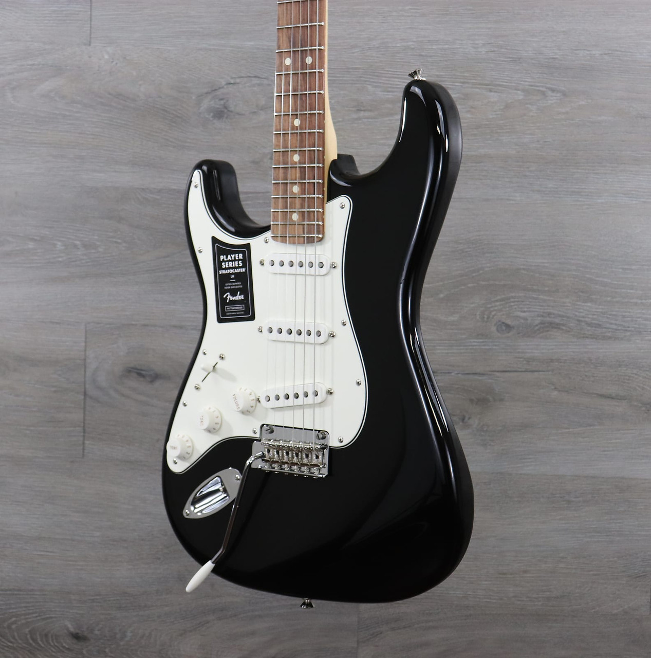 Fender Player Stratocaster Left-Handed with Pau Ferro Fretboard Black