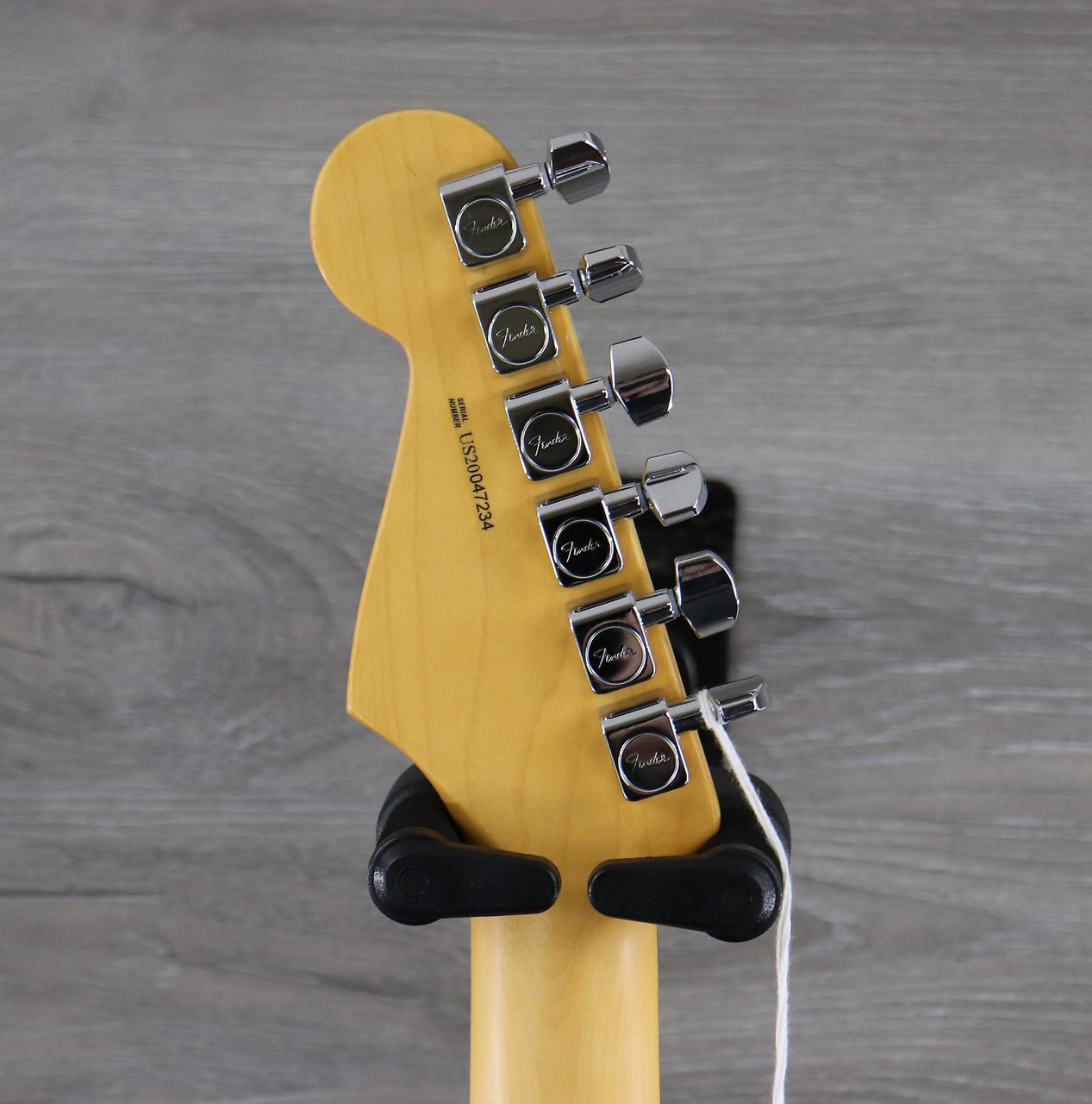 American Professional II Stratocaster® HSS – Fender