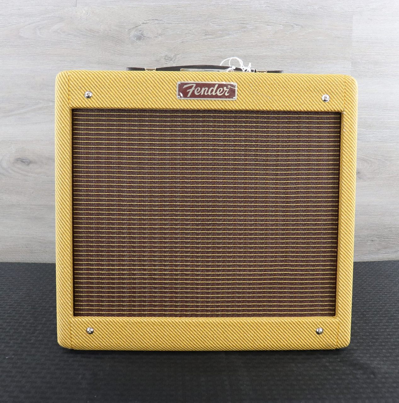 Fender Pro Junior IV 15-Watt 1x10