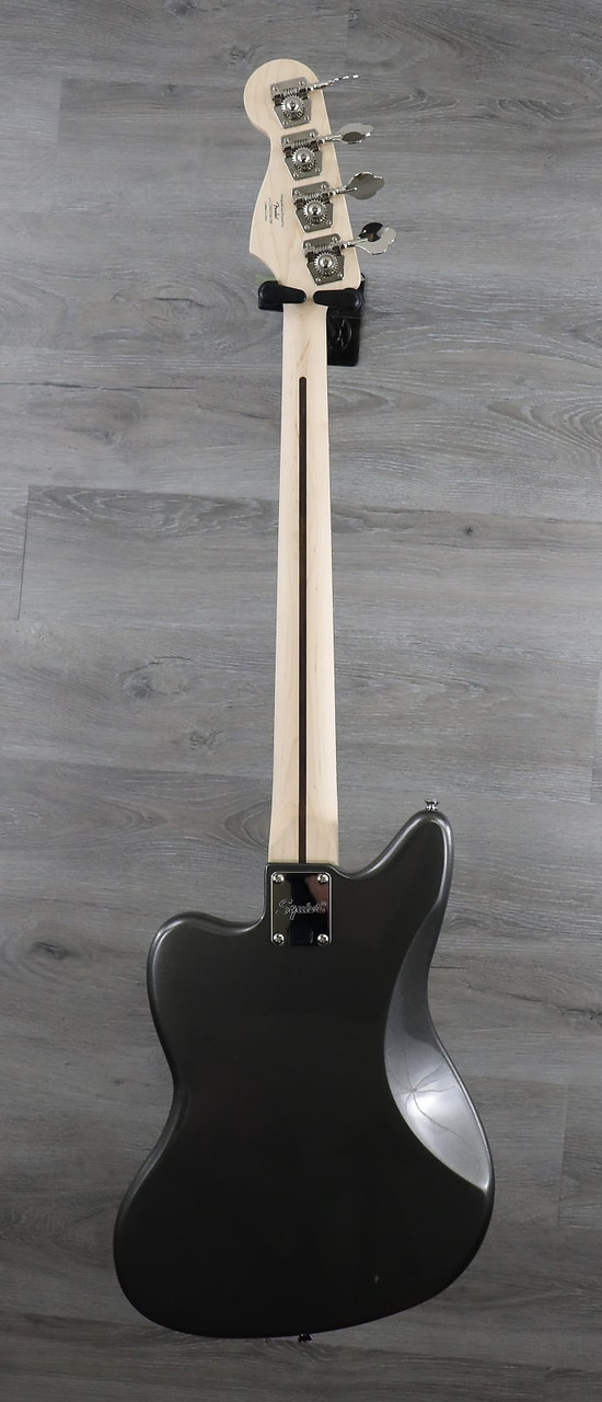 Squier Affinity Series™ Jaguar® Bass H, Laurel Fingerboard, Black