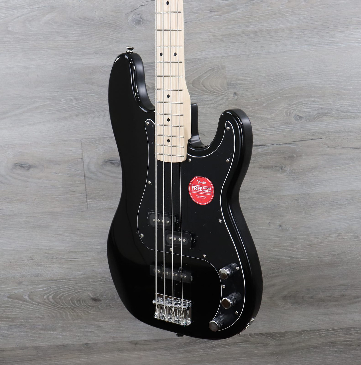 ベース Squier affinity series pj bass black Squier Affinity Series PJ Bass Maple Fingerboard Pack With