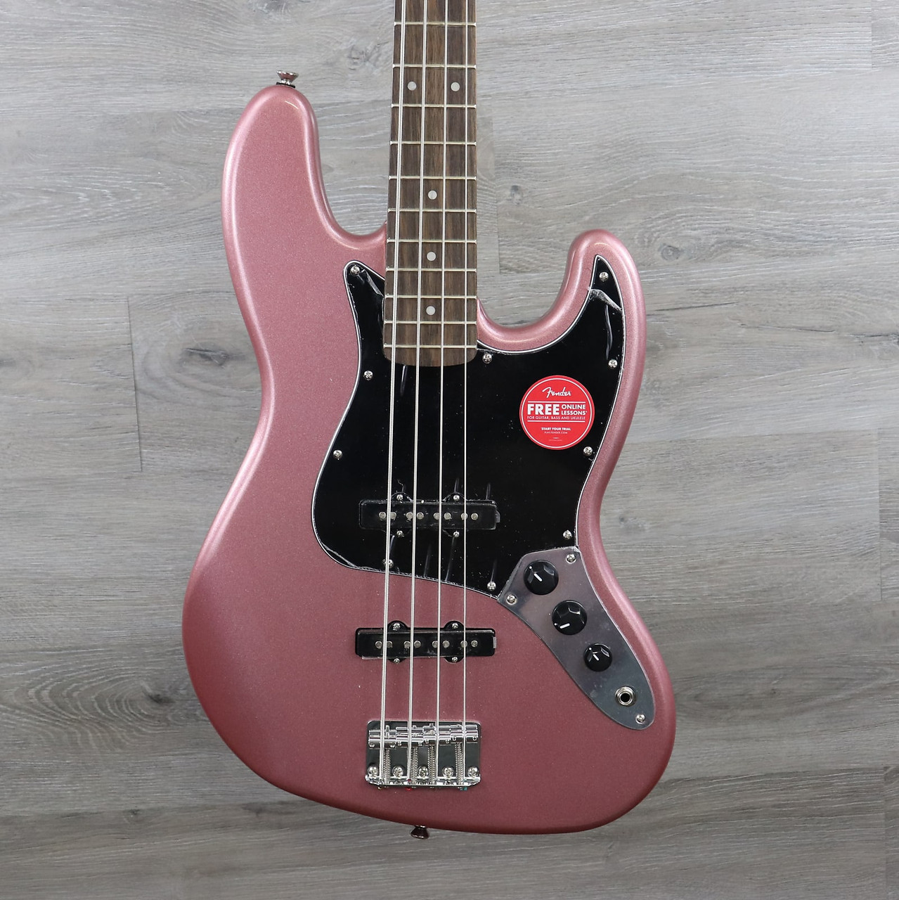 Squier Affinity Jazz Bass with Laurel Fretboard Burgundy Mist