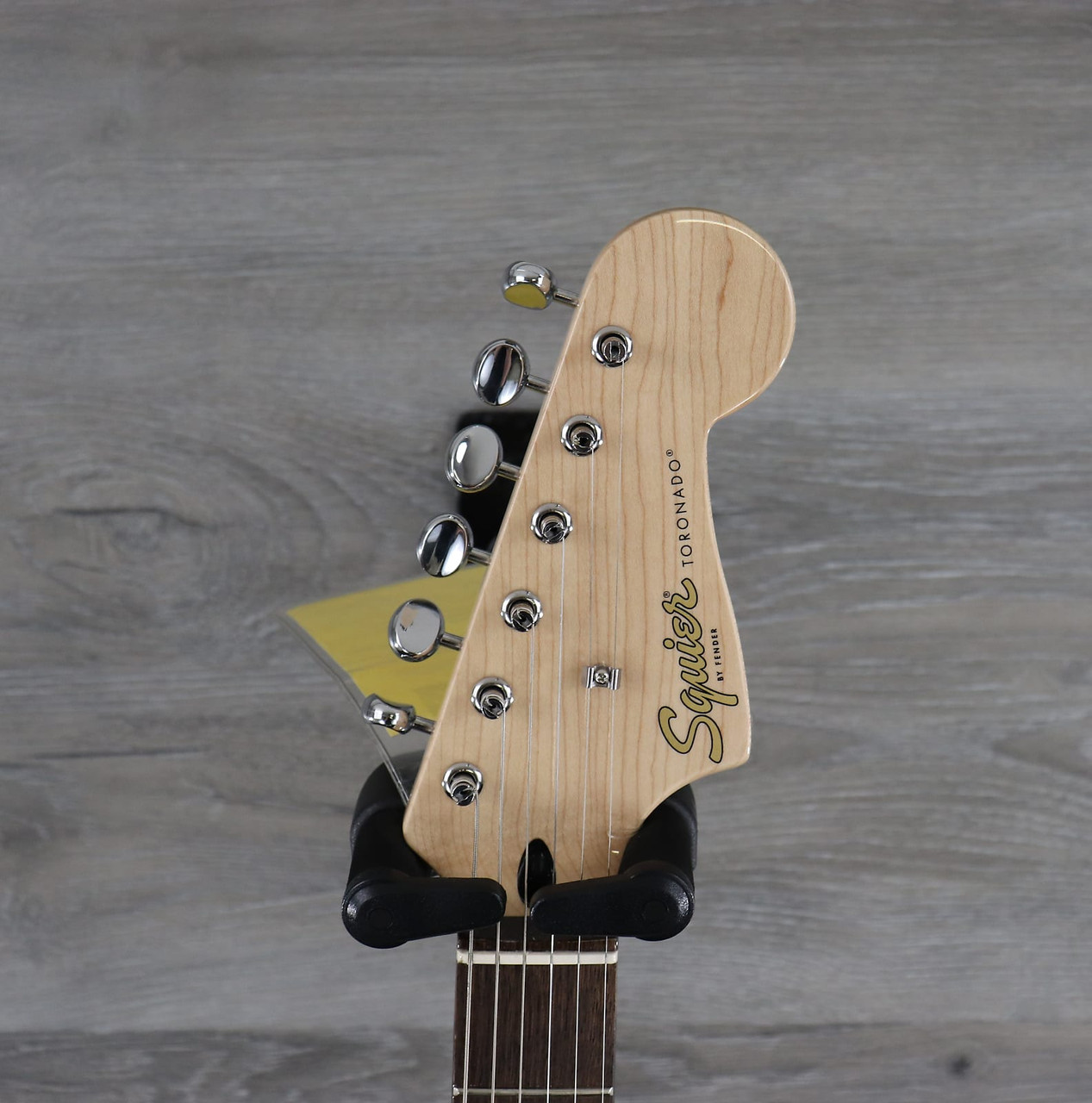 【美品】SQUIER Paranormal Toronado Parchment Squier Paranormal Toronado - Mystic Seafoam with Parchment