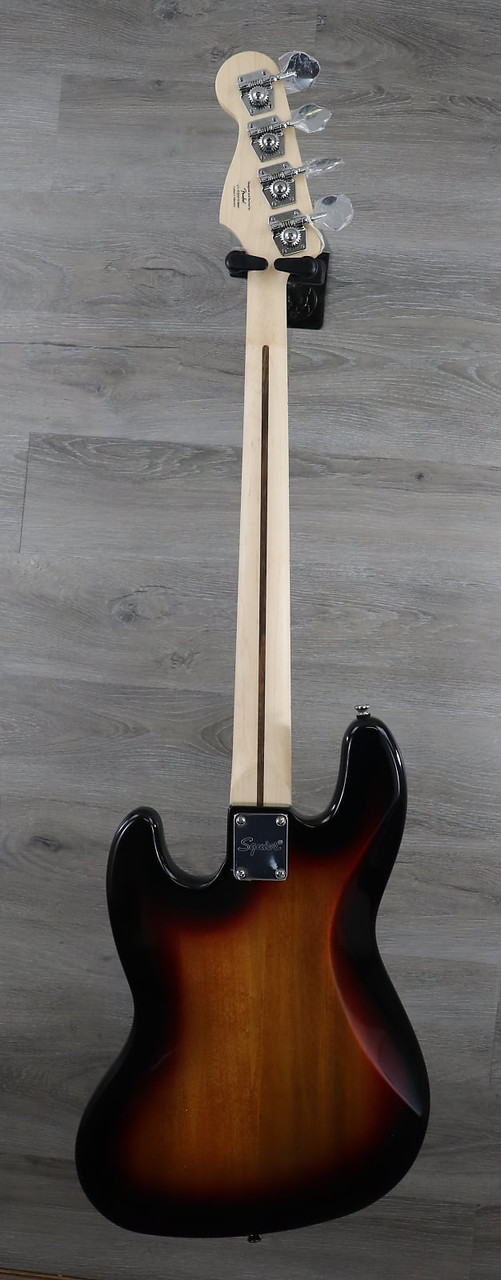 Squier Affinity Jazz Bass with Maple Fretboard 3 Color Sunburst