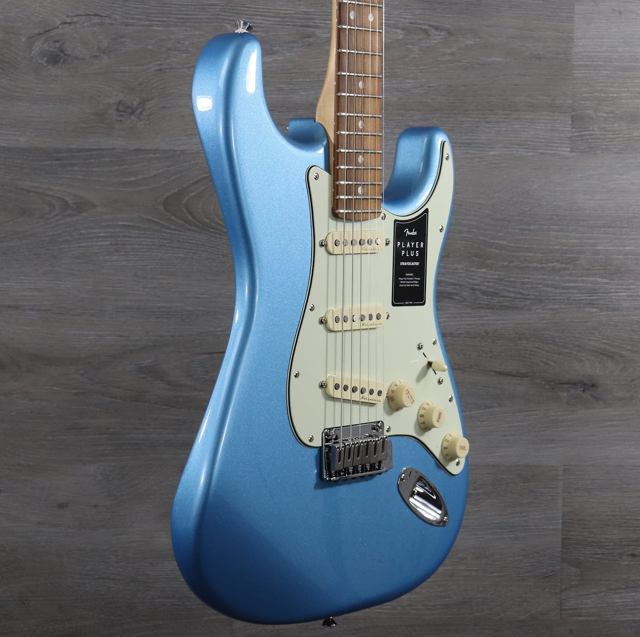 ギター Fender STRATOCASTER PLAYER PLUS OLP Fender Player Plus Stratocaster Electric Guitar - Olympic