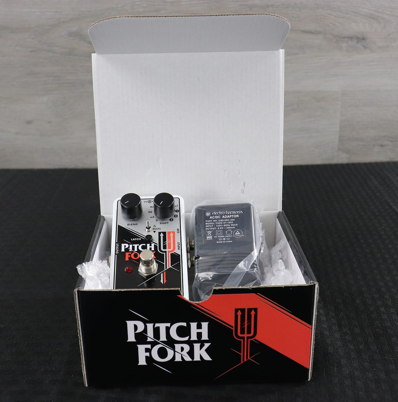 Electro-Harmonix Pitch Fork Polyphonic Pitch Shifter / Harmony