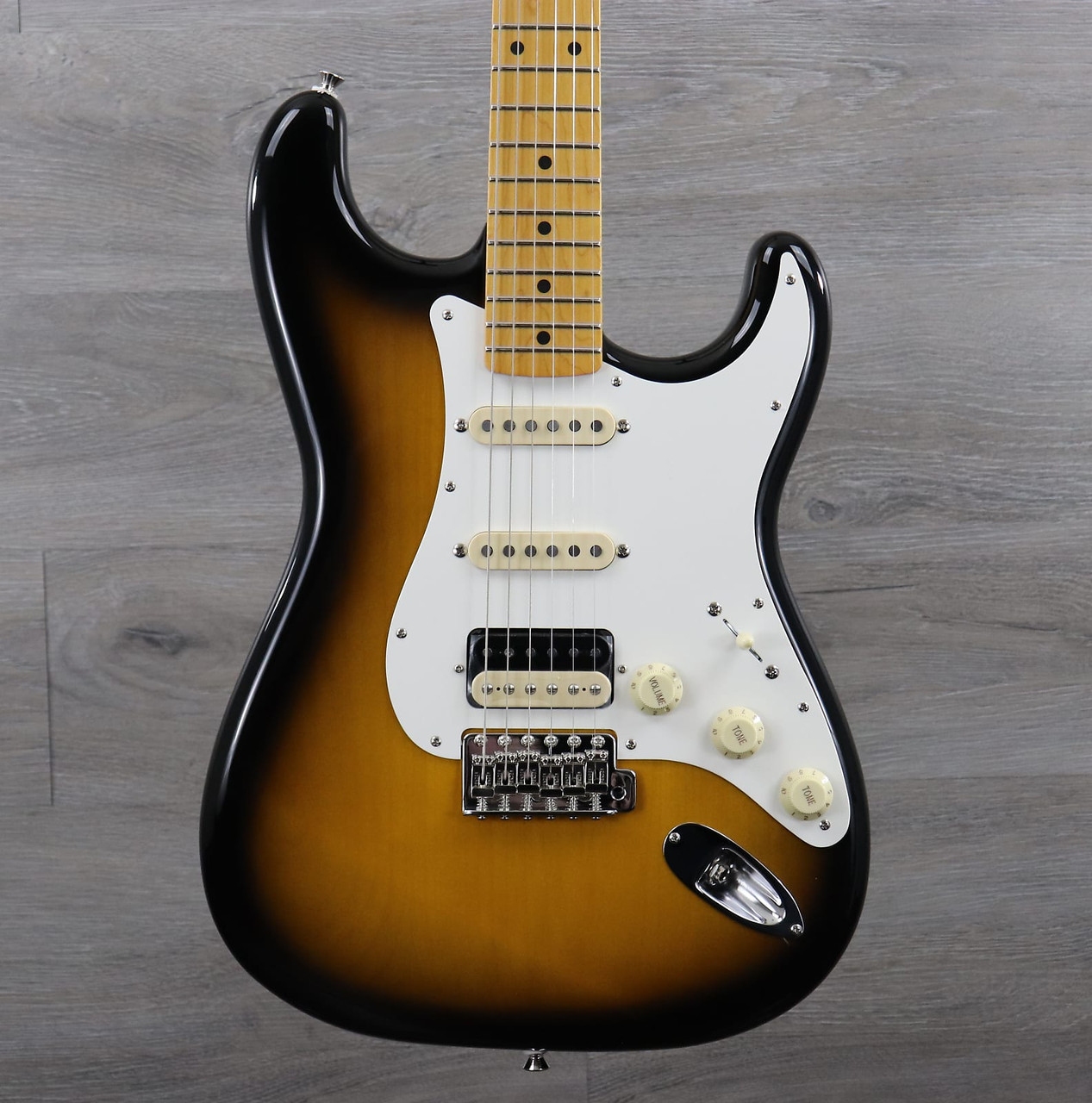 Fender JV Modified '50s Stratocaster HSS 2 Tone Sunburst - K&S