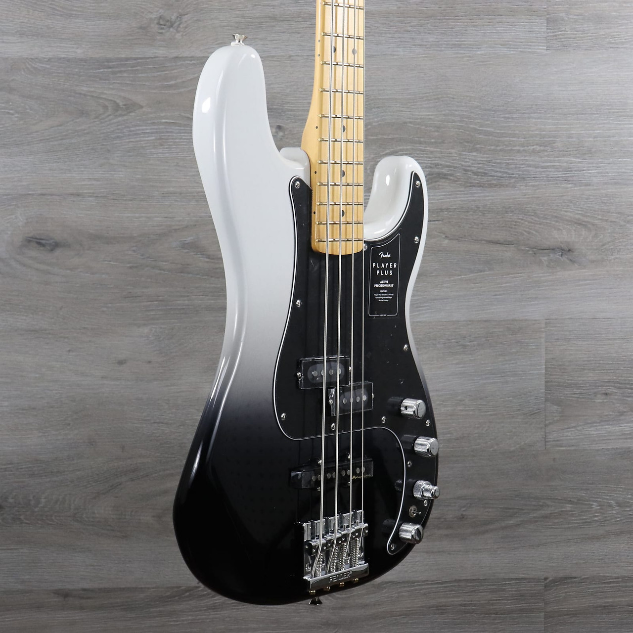 Fender Player Plus Precision Bass with Maple Fretboard Silver Smoke