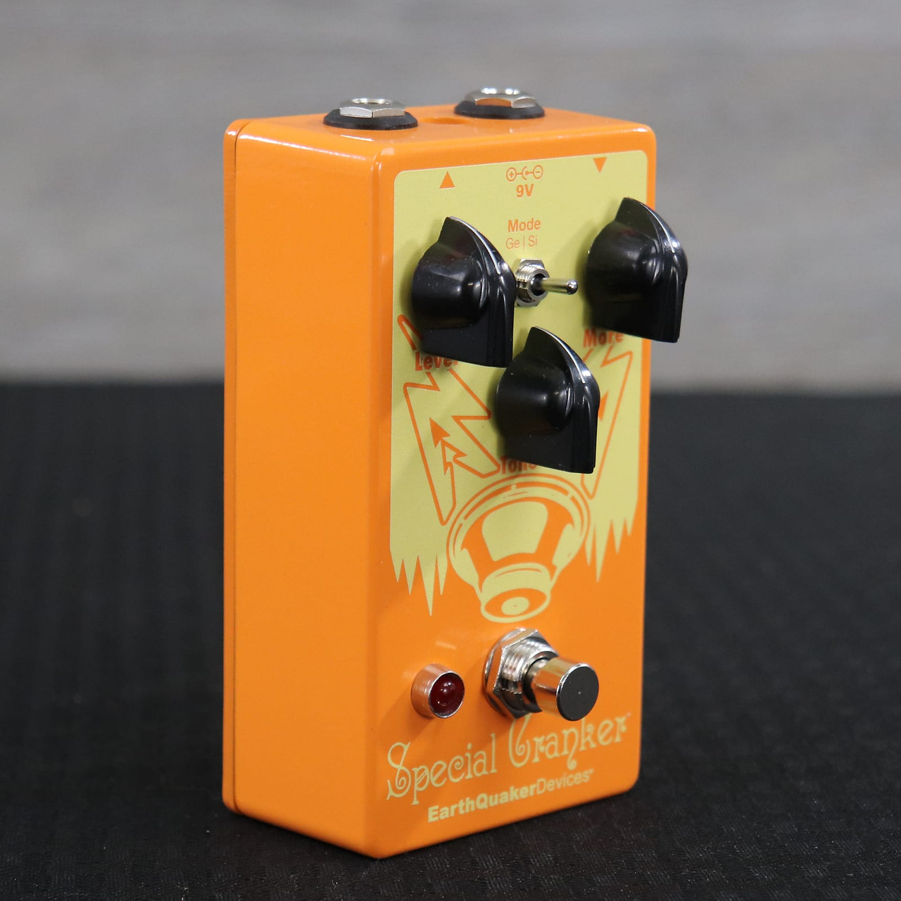 EarthQuaker Devices Special Cranker Overdrive Orange