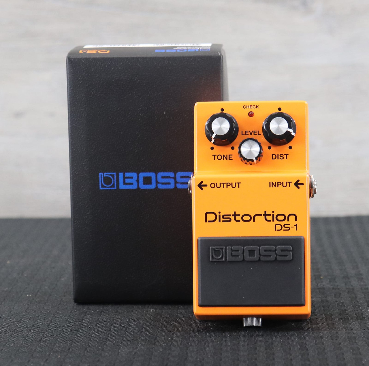 Boss DS-1 Distortion (Silver Label) Orange - K&S Music