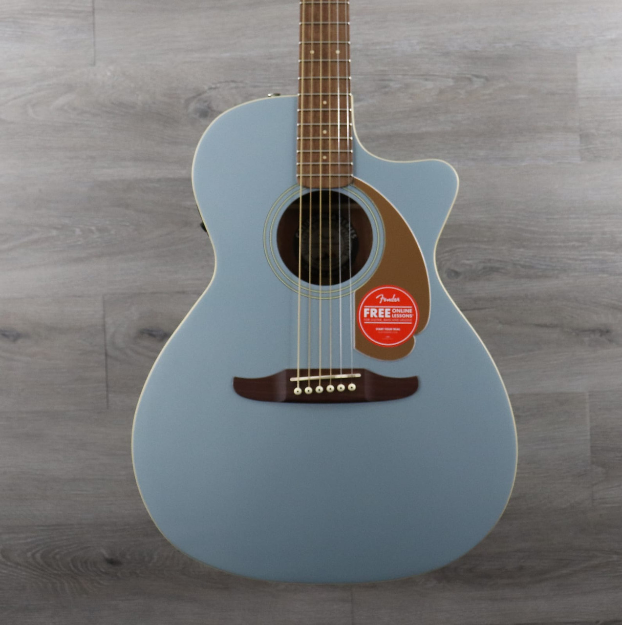 最低価格の Walnut Fender エレアコ newporter player 2-Year