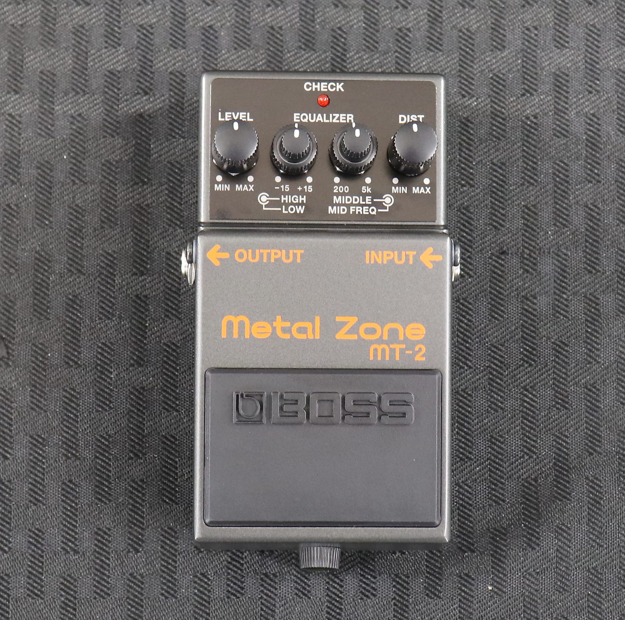 Boss MT-2 Metal Zone (Silver Label) Black