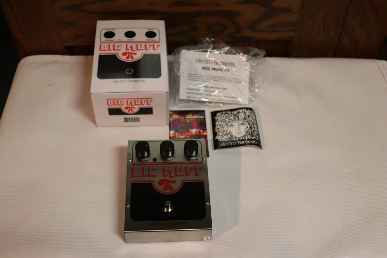 Electro-Harmonix Big Muff 箱付き Electro Harmonix Sovtek Deluxe Big Muff Pi / ファズ【現物