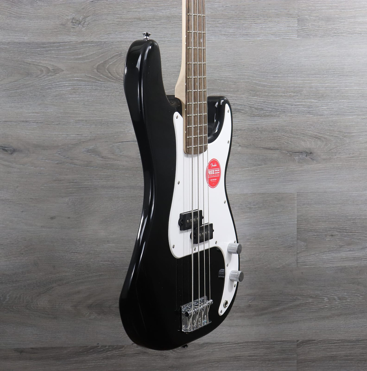 squier-sonic-precision-bass-black-k-s-music-center-llc