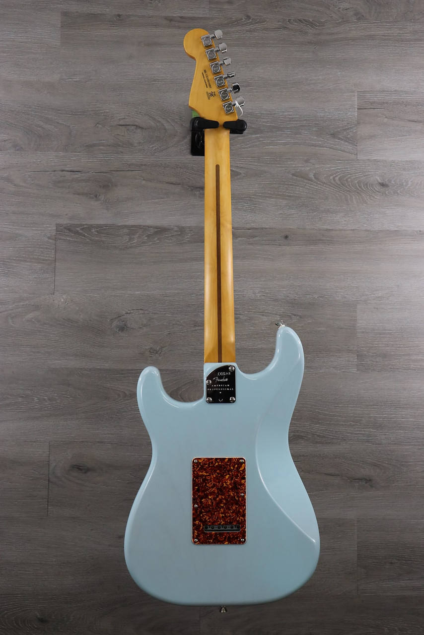 Fender American Professional II Stratocaster Thinline Daphne Blue