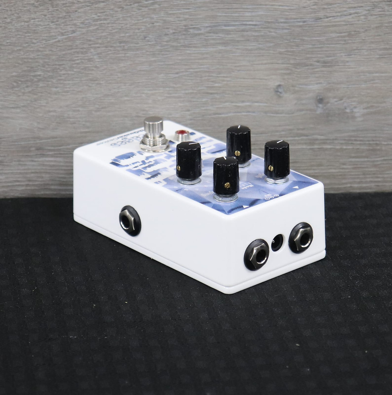 EarthQuaker Devices Ledges Reverb Limited Edition Crystal Glacier