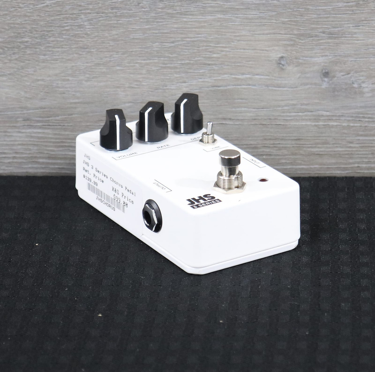JHS 3 Series Chorus White - K&S Music Center LLC