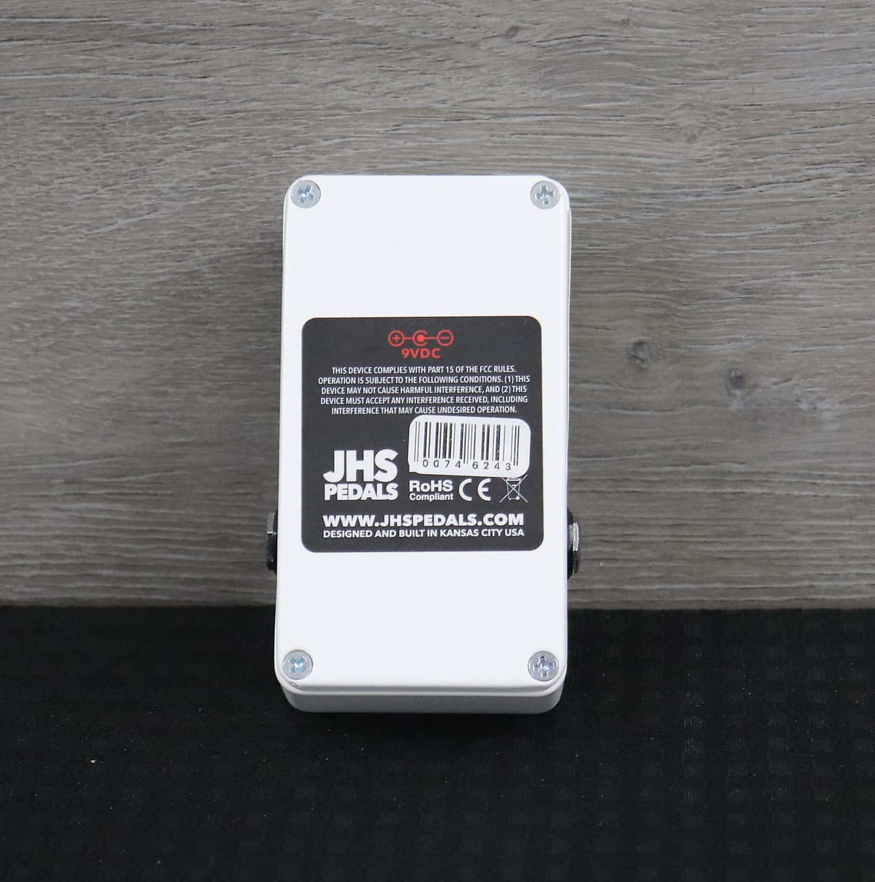 JHS 3 Series Chorus White - K&S Music Center LLC