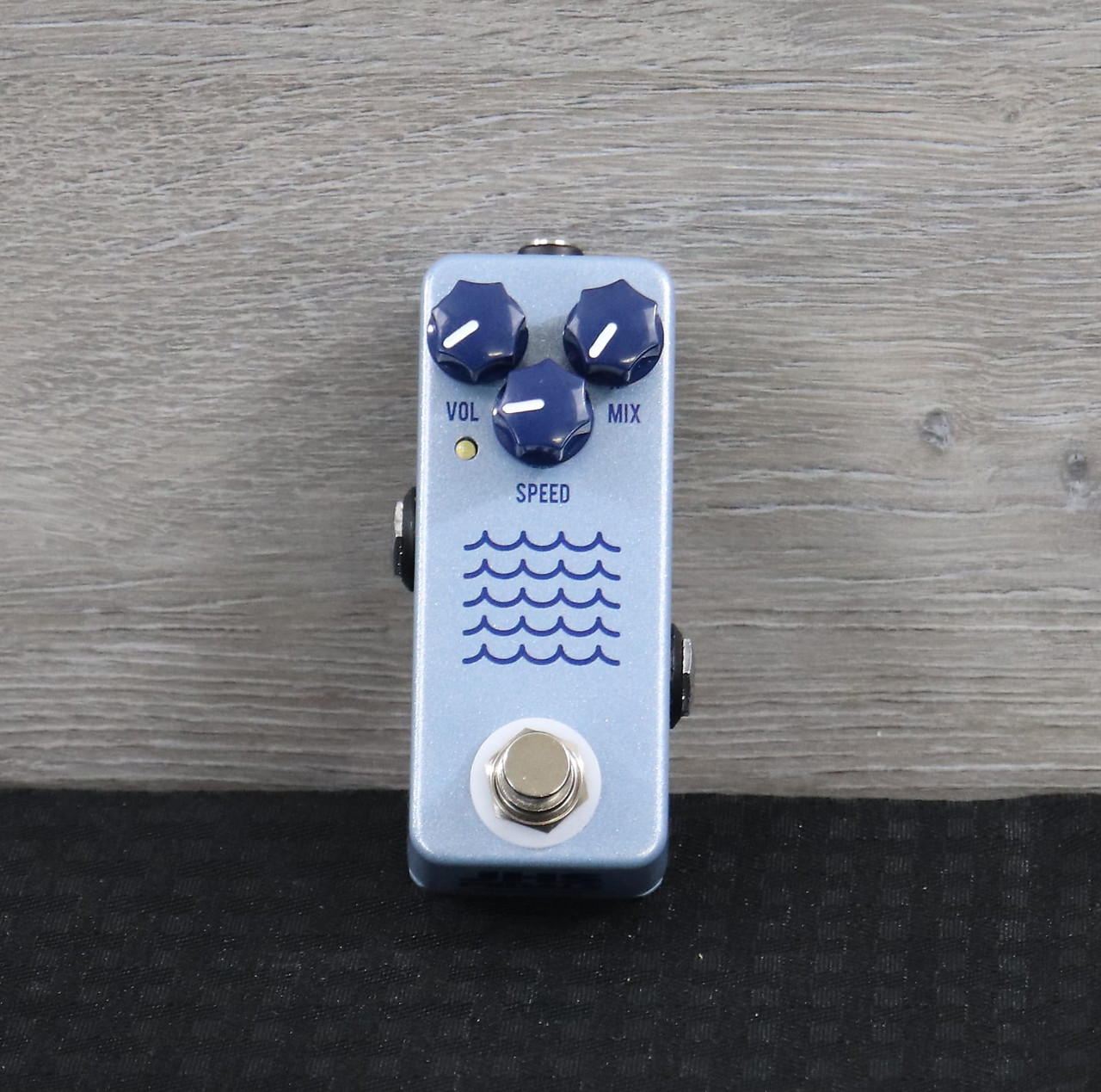 JHS Tidewater Tremolo V2 Blue - K&S Music Center LLC