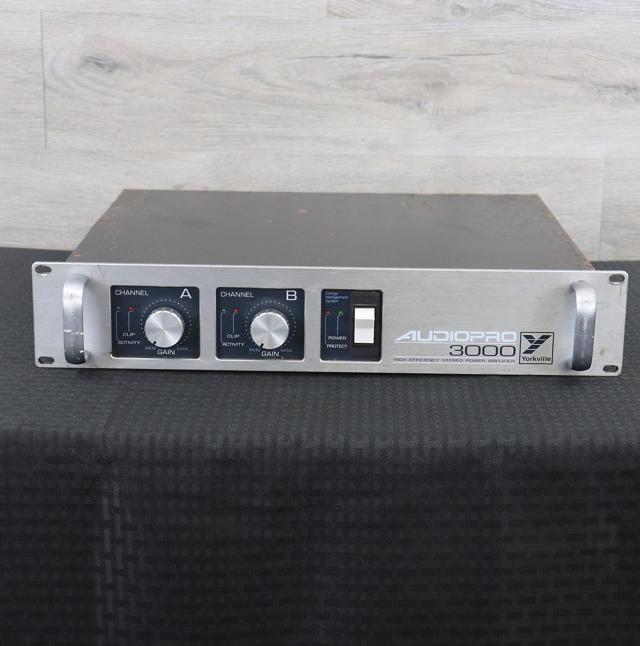 Yorkville Audiopro AP3000 Amplifier Silver K&S Music Center LLC