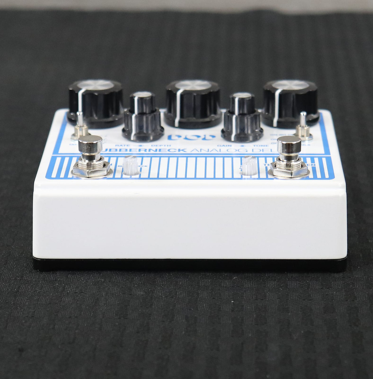 DOD Rubberneck Analog Delay White/Blue - K&S Music Center LLC