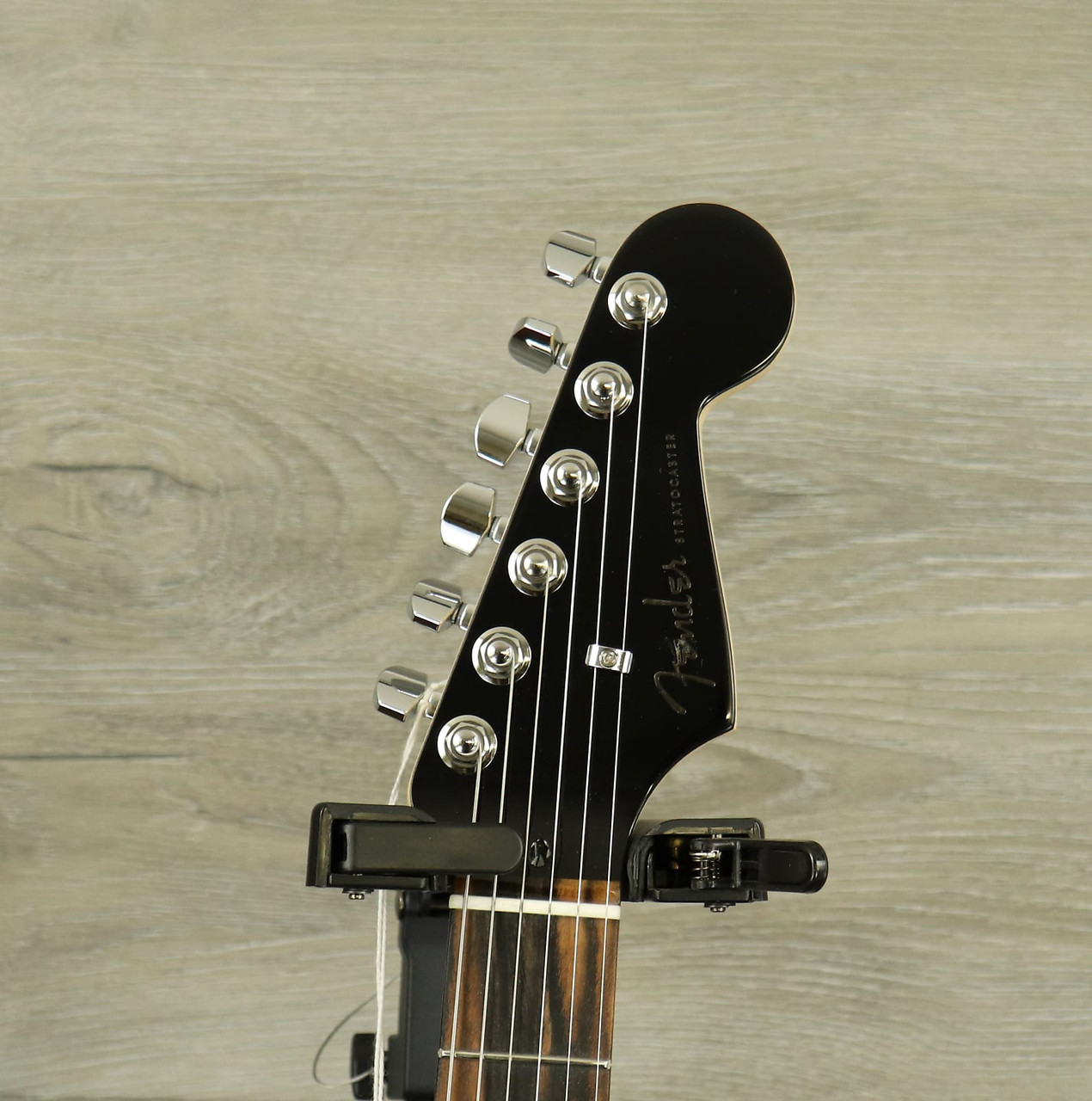 Fender Limited Edition American Professional Stratocaster Lake