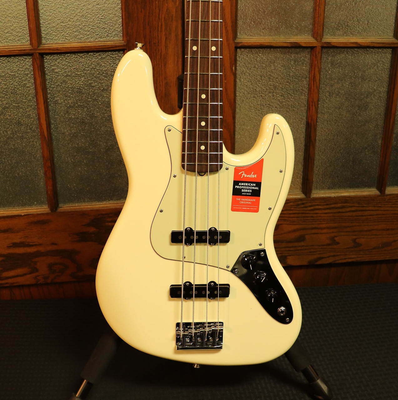 Fender AM PRO JAZZBASS アメプロ ジャズベース USA Amazon.com: Fender American Professional II 5-String Jazz Bass